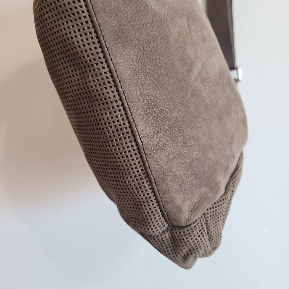 Vintage Mandarina Duck Women's black Leather Shoulder Bag - Picture 6 of 10